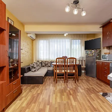 Comfort Corner - 1bd With Balcony By Flat Mаnager *