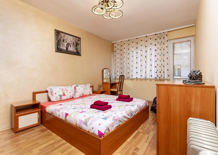 Apartment Comfort Corner - 1bd With Balcony By Flat Mаnager Plovdiv