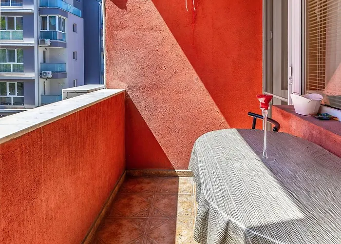 Comfort Corner - 1bd With Balcony By Flat Mаnager Apartment *