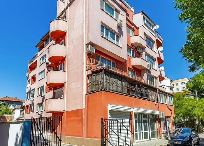 Comfort Corner - 1bd With Balcony By Flat Mаnager Apartment *